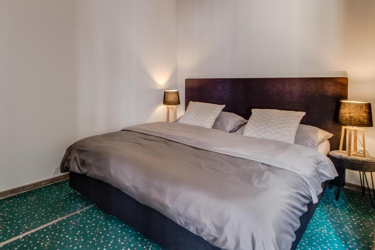 Hotel Maxim Frydek-Mistek Bagian luar foto