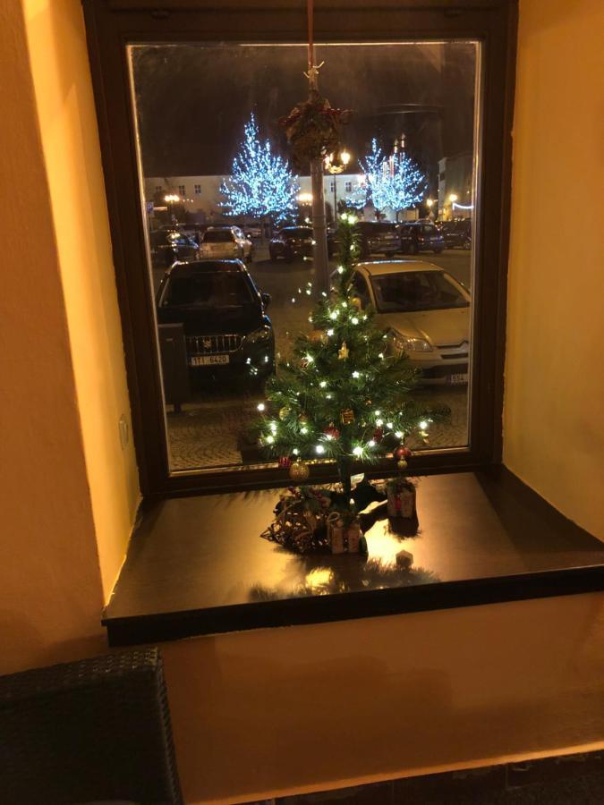 Hotel Maxim Frydek-Mistek Bagian luar foto