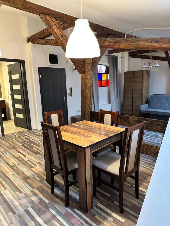 Hotel Maxim Frydek-Mistek Bagian luar foto
