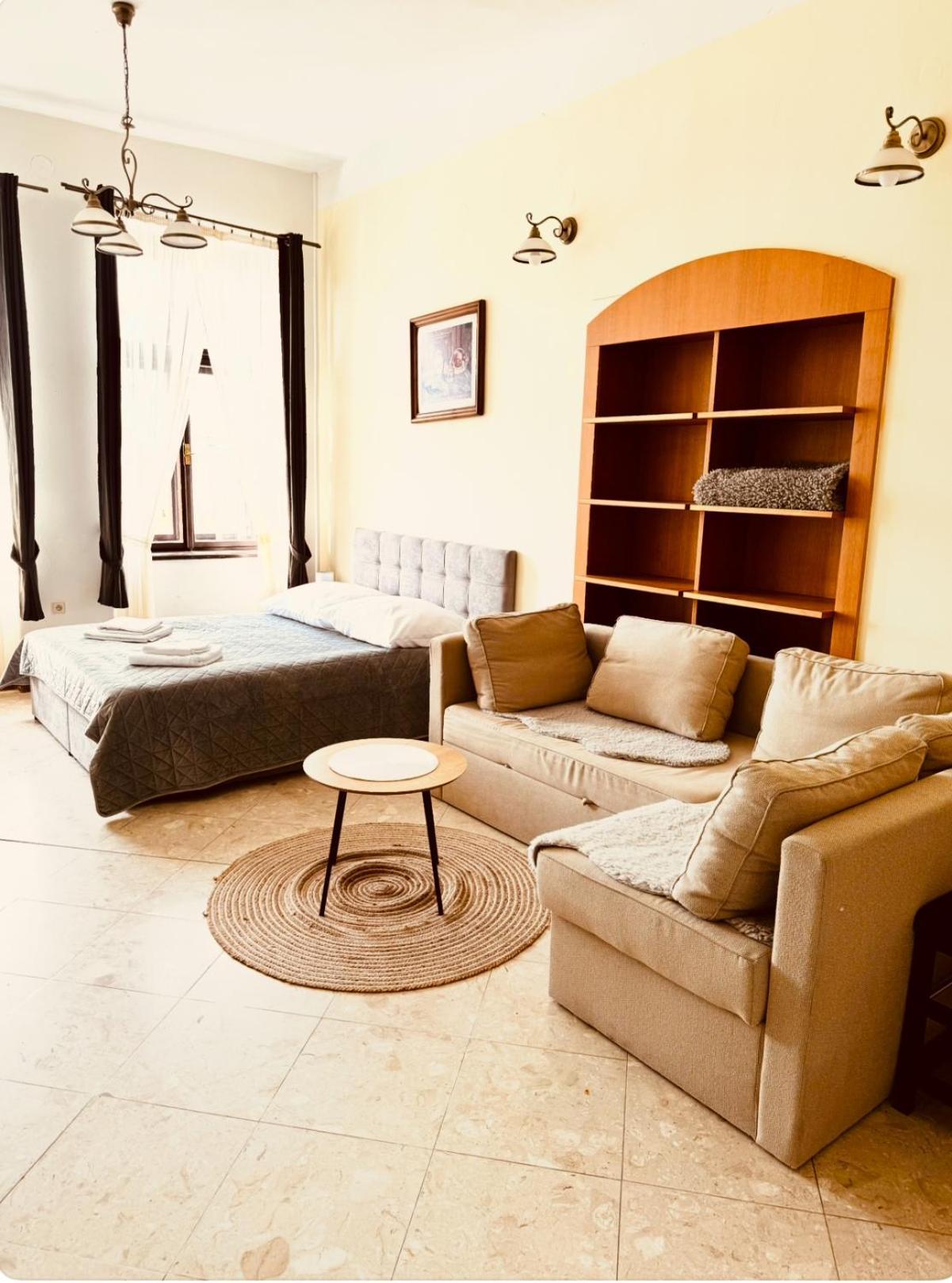 Hotel Maxim Frydek-Mistek Bagian luar foto