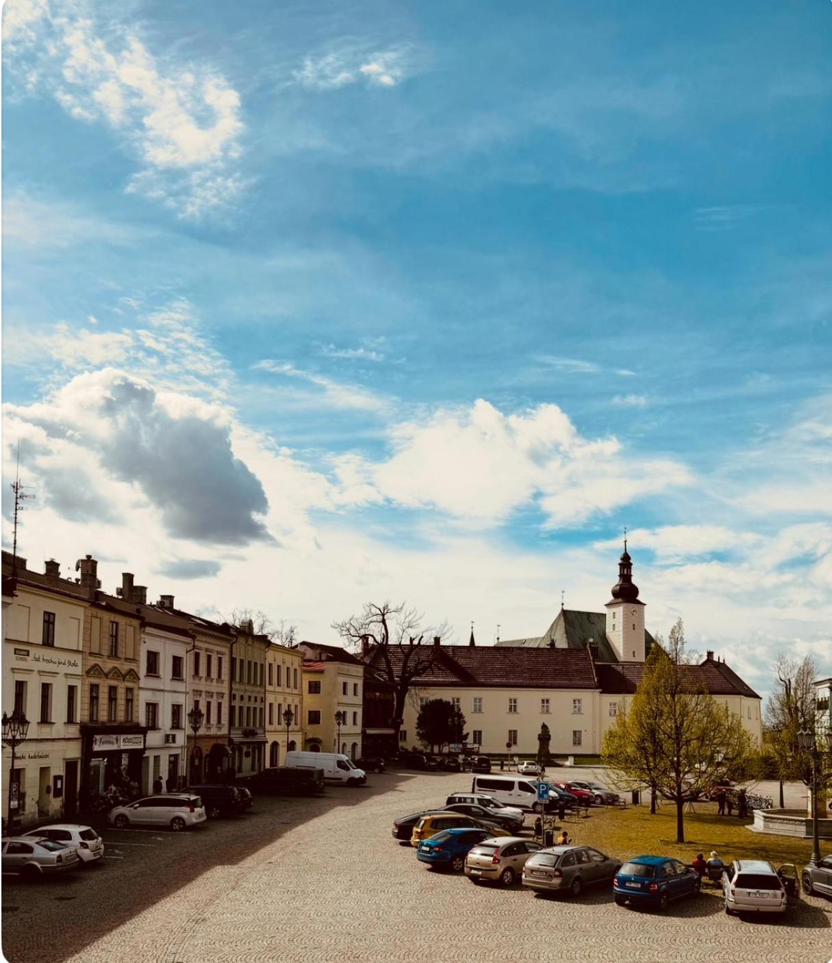 Hotel Maxim Frydek-Mistek Bagian luar foto